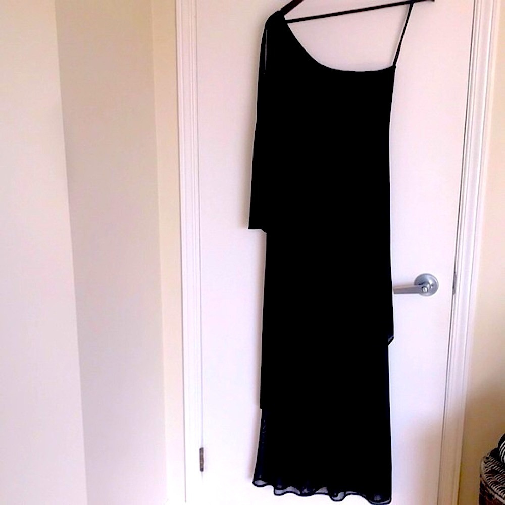 FRANKIE LYMAN, one shoulder long black chiffon dress Size 6